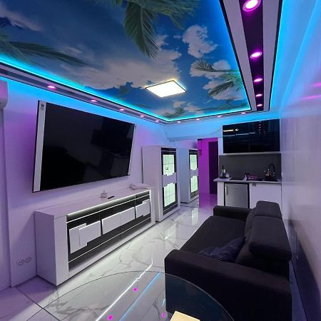 24 Appart Tropic Deluxe Агд Екстер'єр фото