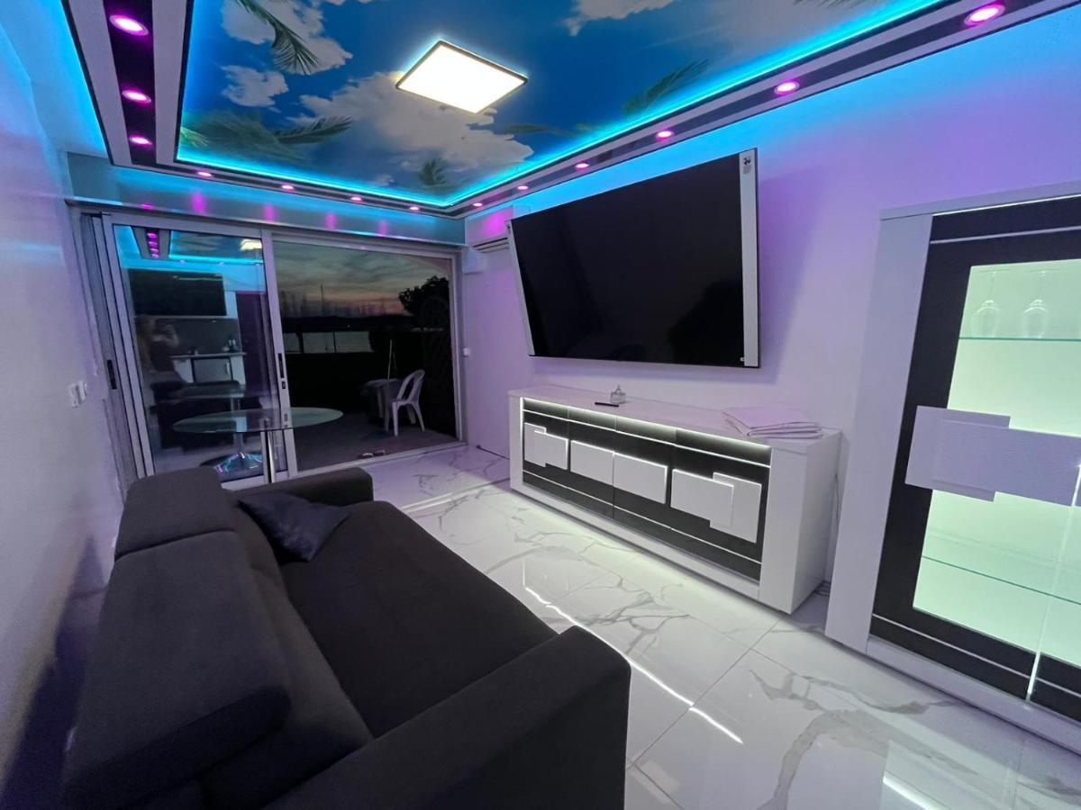24 Appart Tropic Deluxe Агд Екстер'єр фото