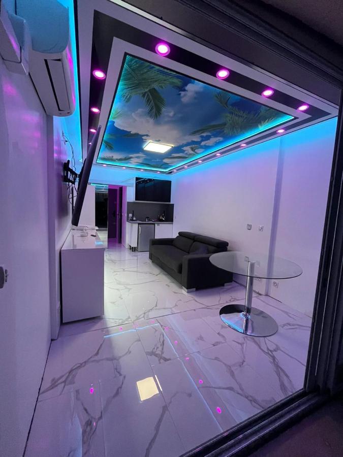 24 Appart Tropic Deluxe Агд Екстер'єр фото